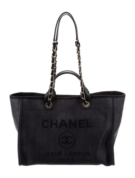 chanel deauville tote carousell|chanel deauville medium tote.